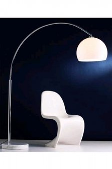 Inleg fluweel negeren Design vloerlamp bol wit. - Eigenwijs Design - Saarinen Tulip specialist in  ovale- en ronde eettafels