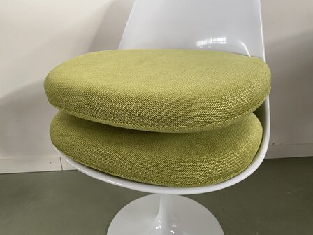 Kussen Saarinen Tulip stoel zonder armleuning van KNOLL - vintage groen