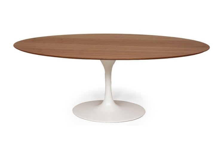 Ovale Saarinen Tulip tafel 199x120cm, noten fineer Eigenwijs Design